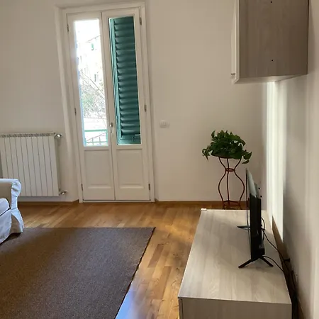 Apartment Coach 6 Florence